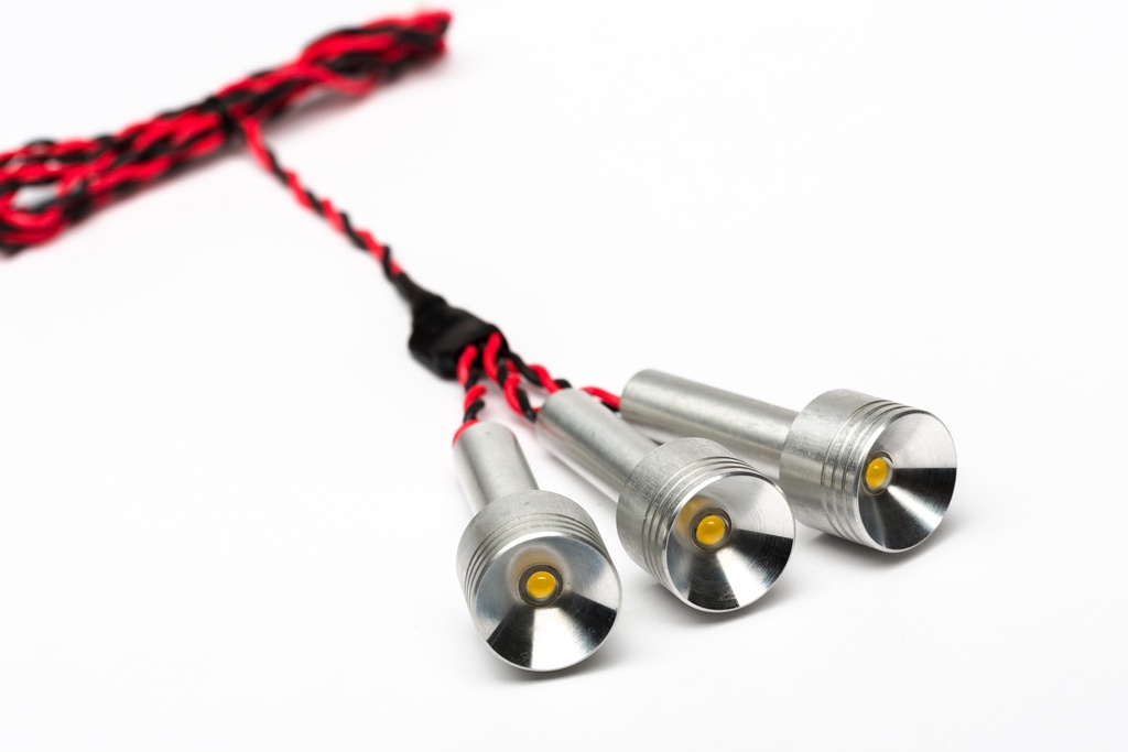 15mm Dreifach-Scheinwerfer, 3x8W, T-FUSE